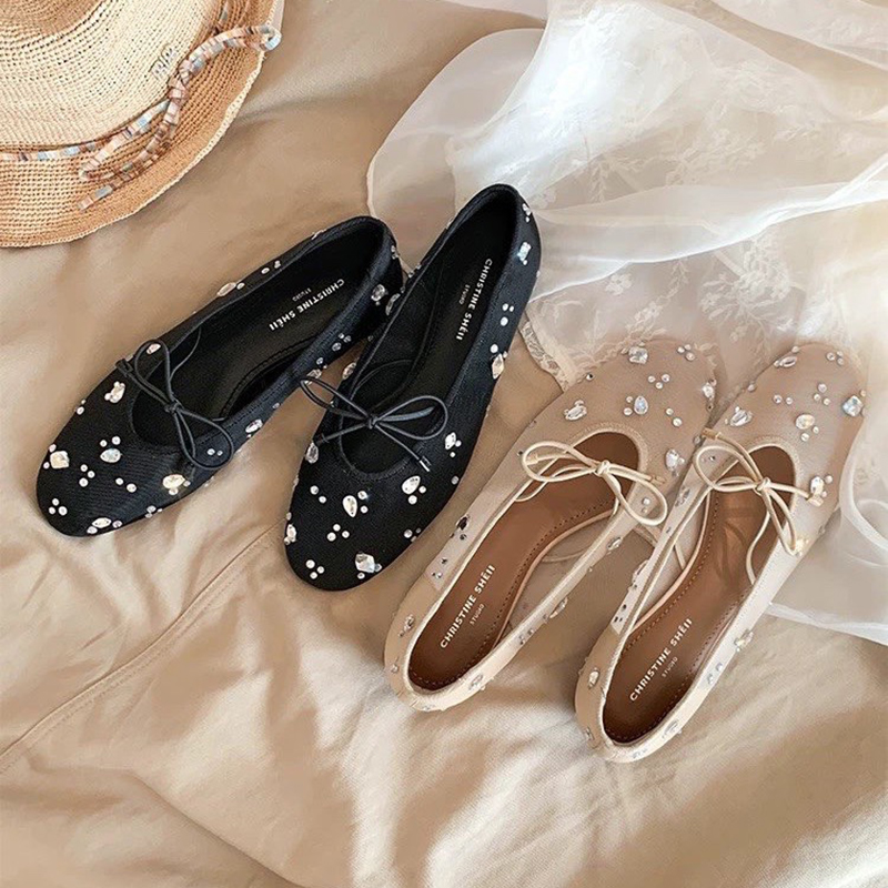 Eleganti Scarpe Estive da Donn - Women'S Formal Wear To A Wedding recensione e prezzo