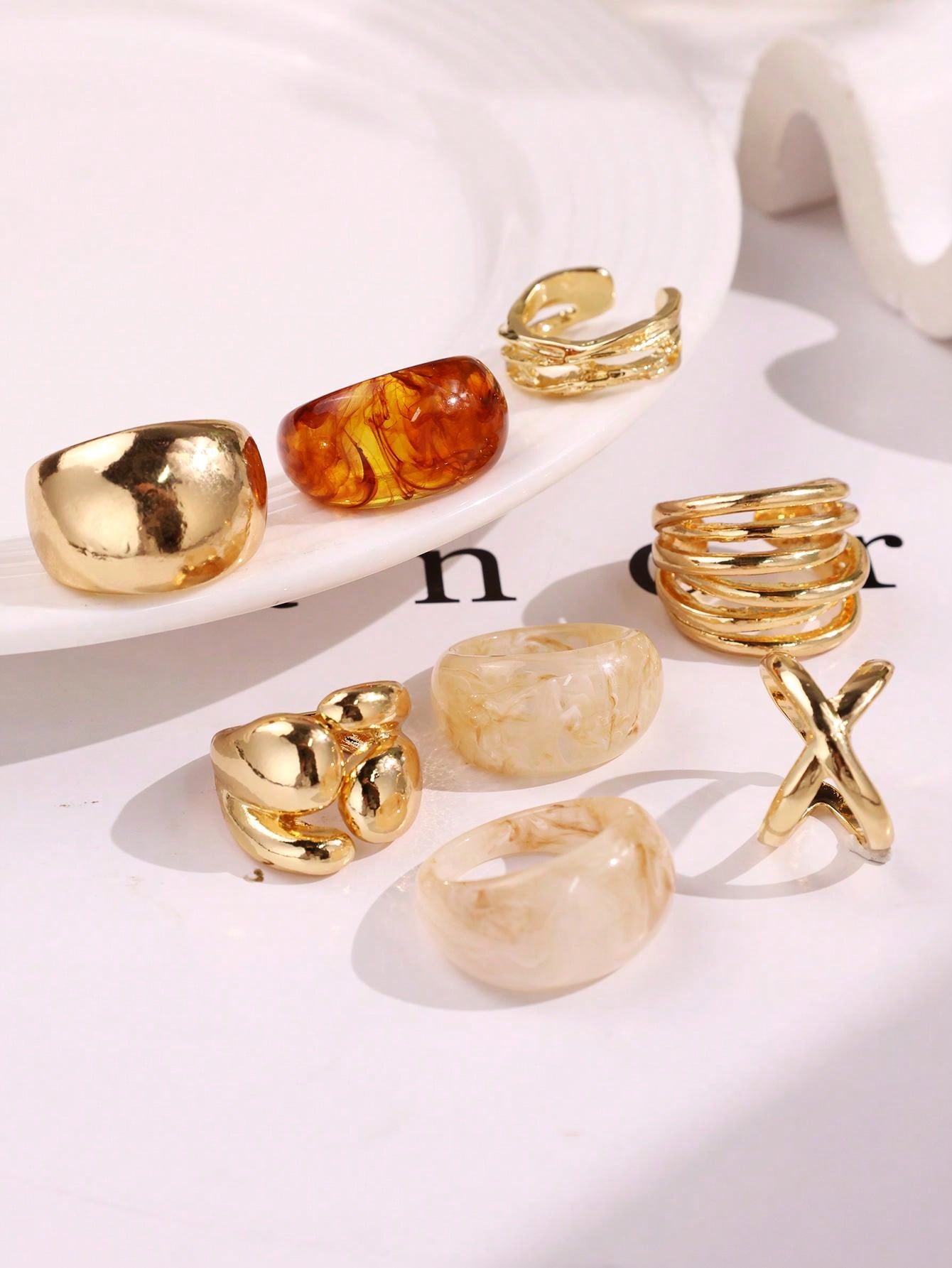 Set di 8 Anelli in Resina Geom - Formal Wear Jewelry For Women recensione e prezzo